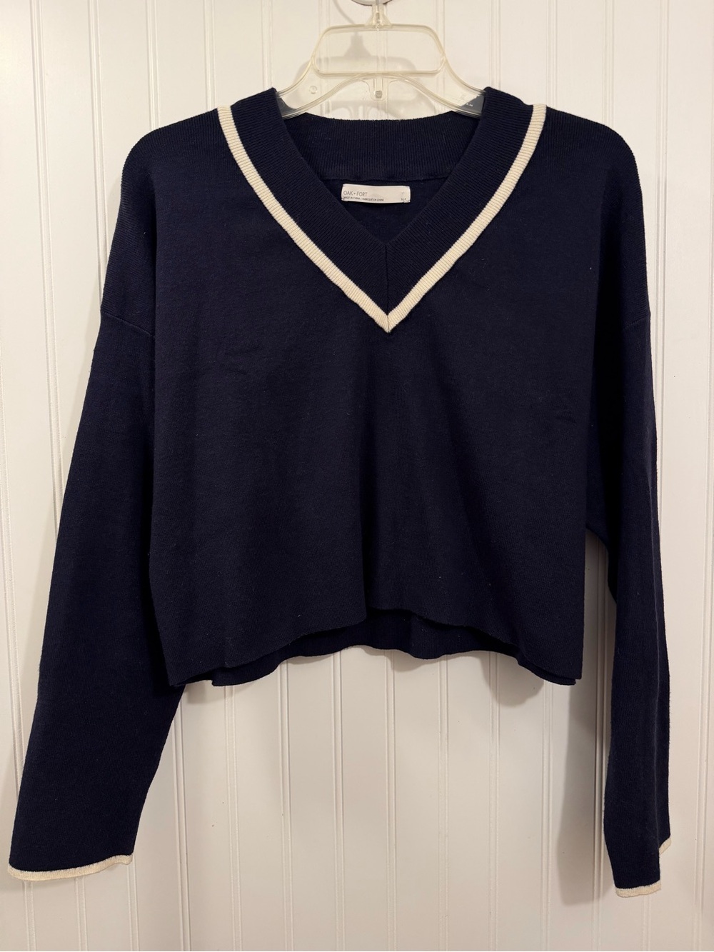 navy blue v-neck sweater